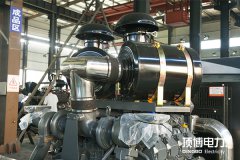 這臺(tái)柴油發(fā)電機(jī)的冷卻液中為什么有機(jī)油？