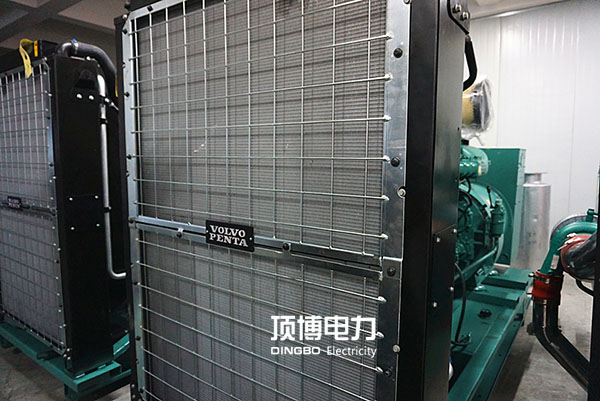 選購指南｜柴油發(fā)電機組銅質(zhì)水箱和鋁質(zhì)水箱該如何選擇？