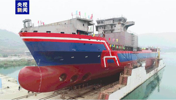 6臺2250KW濰柴WJ25系列高端船電機(jī)組為萬噸級遠(yuǎn)洋通信海纜鋪設(shè)船提供可靠動力源
